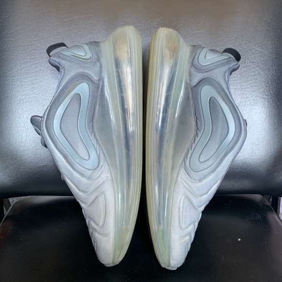Nike Air Max 720 - Picture 3 of 8